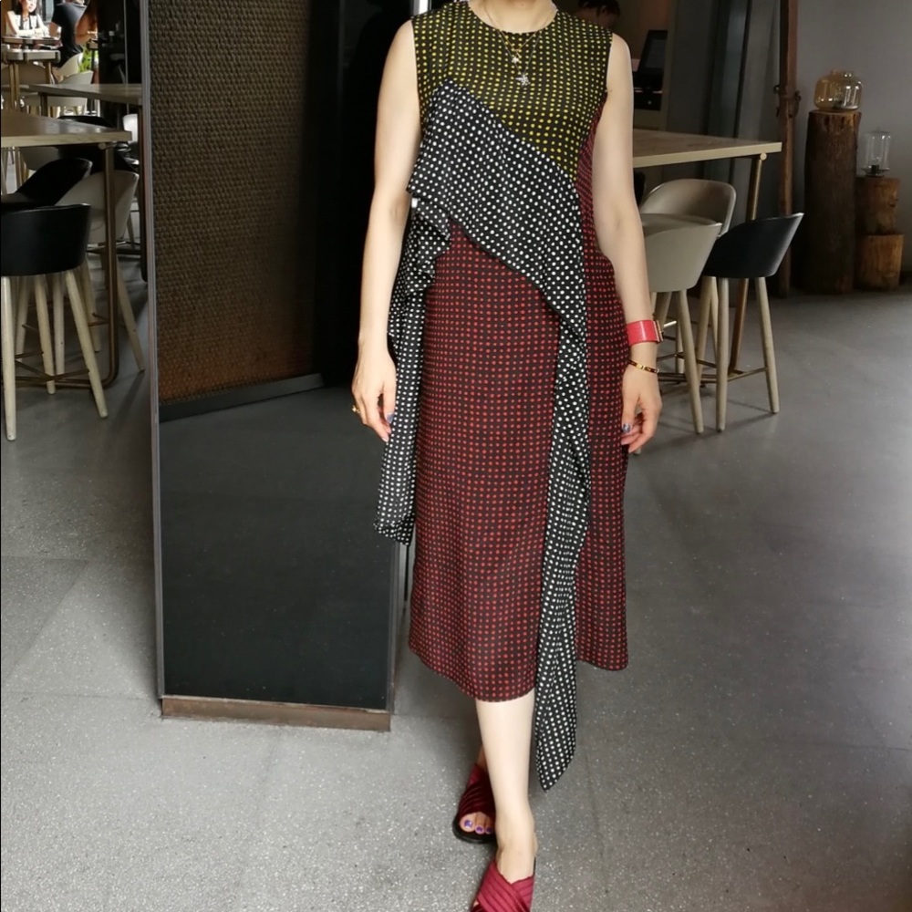 DVF 100% Silk dress Size 0